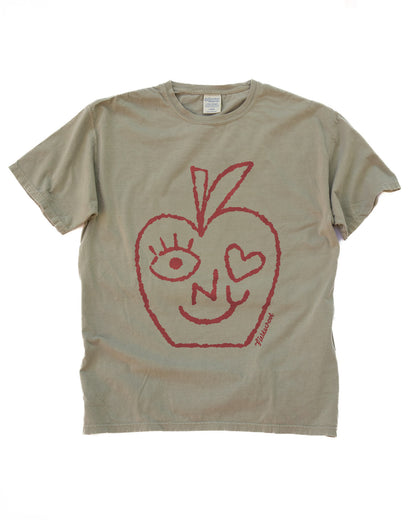 Big Apple Face Tee
