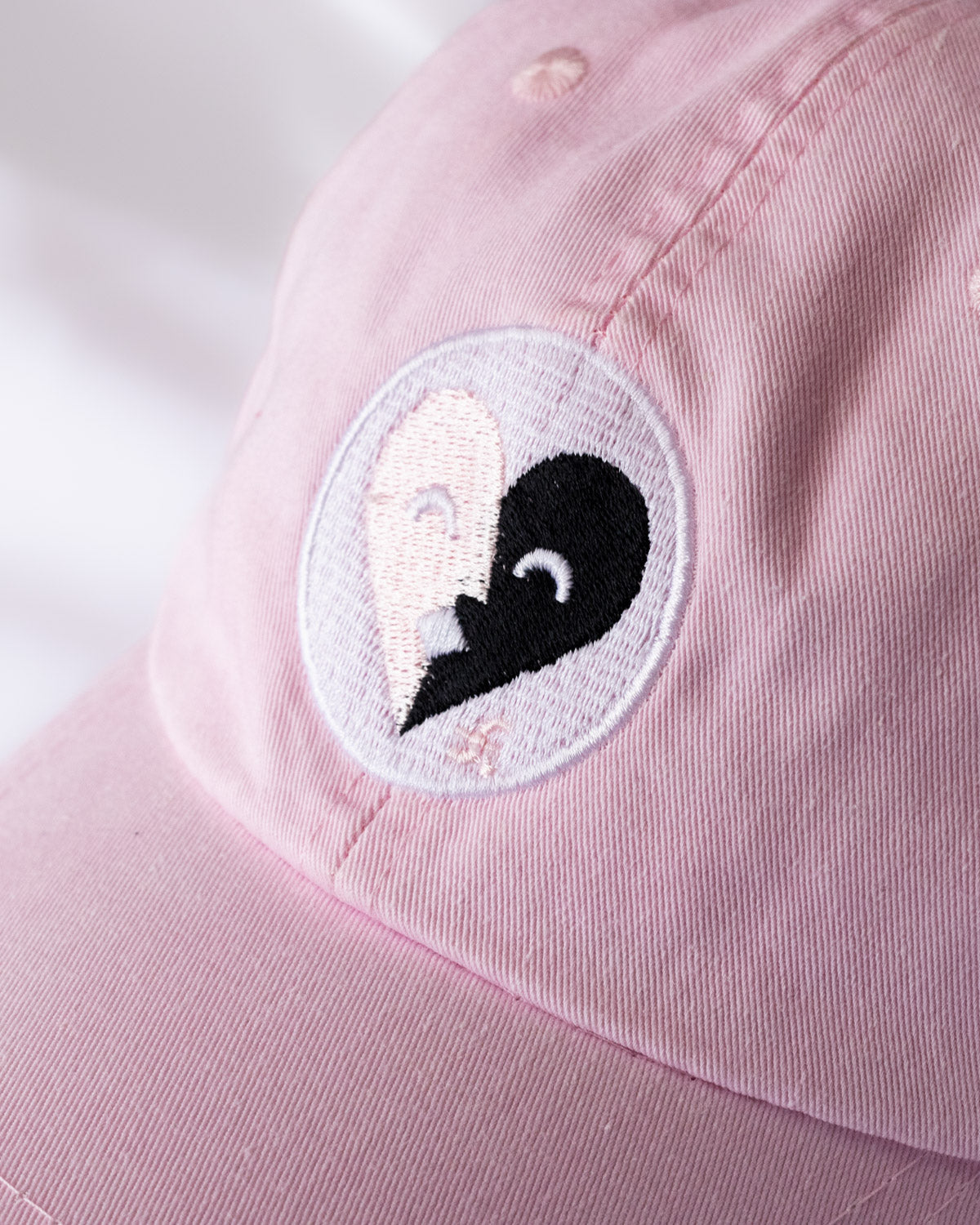 Hearts Connected Cap in Pale Pink